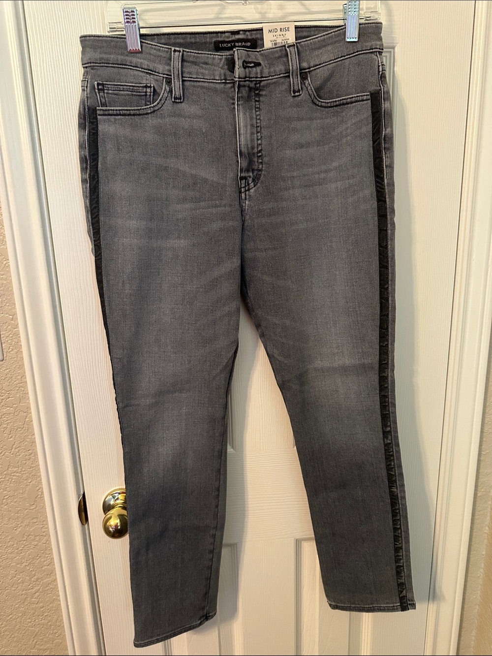 Lucky Brand Gray Ankle Jeans with Black Velvet Side Stripe